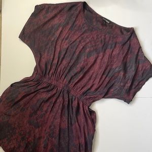 Express Dress With Pockets Size Medium Maroon/Black